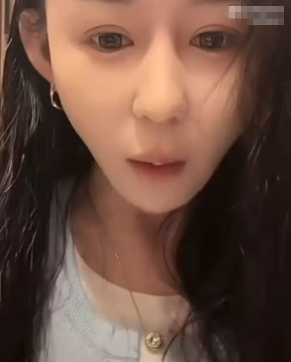 散打哥怒怼辛巴:谁强你怼谁,装干净高大尚!思雨否认吃cp红利(图3) 散打哥怒怼辛巴:谁强你怼谁,装干净高大尚!思雨否认吃cp红利(图3)