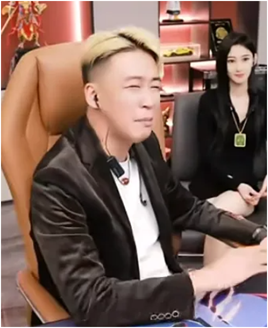 不原谅!刘一手二郎不再是师徒,认识三天闪婚?网红攀娘允儿领证(图6) 不原谅!刘一手二郎不再是师徒,认识三天闪婚?网红攀娘允儿领证(图6)