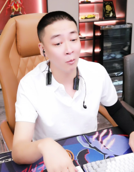 刘一手回应祁天道:没人说你怕我,谈及阿哲违约,自己确实不敢(图5) 刘一手回应祁天道:没人说你怕我,谈及阿哲违约,自己确实不敢(图5)