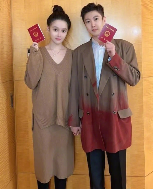 球球晒出儿子照片，会叫妈妈了！张浩斥责4864粉丝三观不正(图1)