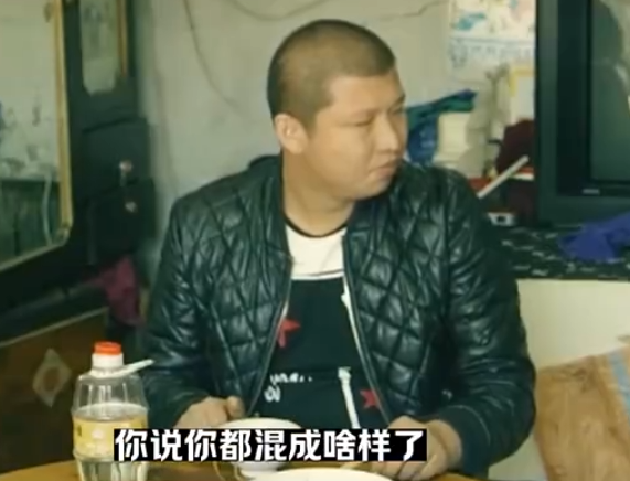 天佑点评KS没有二驴ks,人气断崖式下跌,天佑回应为何不结婚?(图2) 天佑点评KS没有二驴ks,人气断崖式下跌,天佑回应为何不结婚?(图2)
