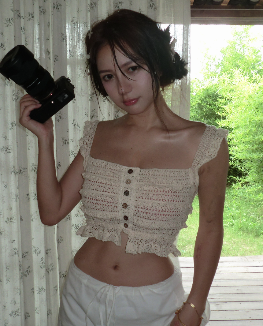 洛丽塔大哥最后一次拍写真,直言美女越来越多,不退圈会更新视频(图3) 洛丽塔大哥最后一次拍写真,直言美女越来越多,不退圈会更新视频(图3)