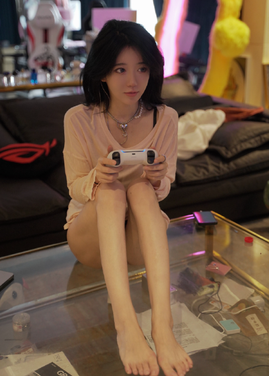 呆妹儿下达最后通牒,公会若不发工资直播讨薪,一张机票直飞上海(图5) 呆妹儿下达最后通牒,公会若不发工资直播讨薪,一张机票直飞上海(图5)