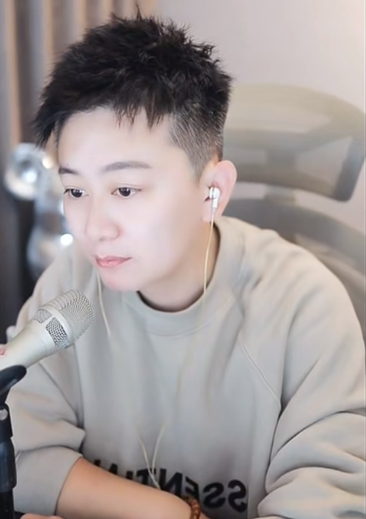 神豪“羊总”爆阿哲动态,与YY还在友好协商,没到打官司的地步(图3) 神豪“羊总”爆阿哲动态,与YY还在友好协商,没到打官司的地步(图3)