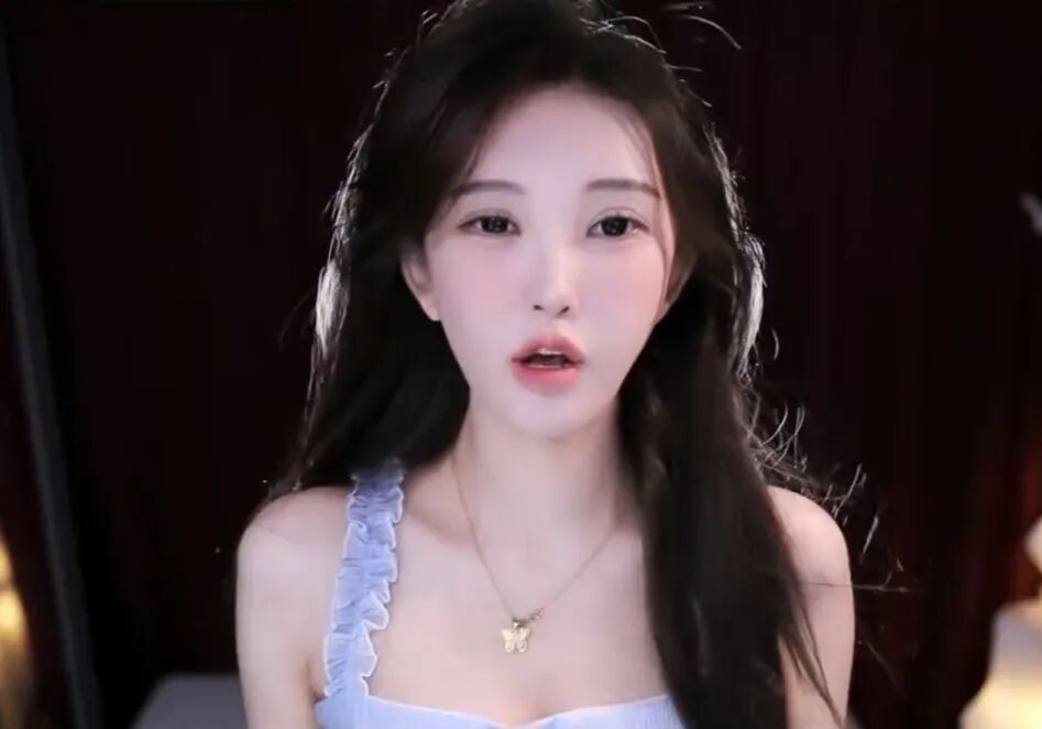 去那边太严又不能“露”,南妹儿不会跳槽,要做斗鱼最后的留恋(图5) 去那边太严又不能“露”,南妹儿不会跳槽,要做斗鱼最后的留恋(图5)
