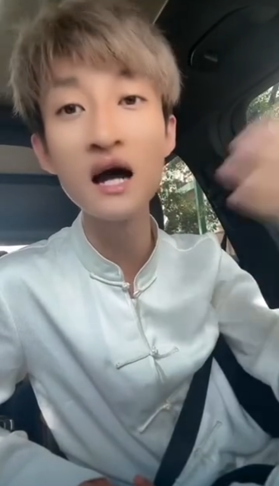 祁天道散打和平解约，恢复自由身！网友曝出王杉杉和杜明远谈恋爱了(图2)