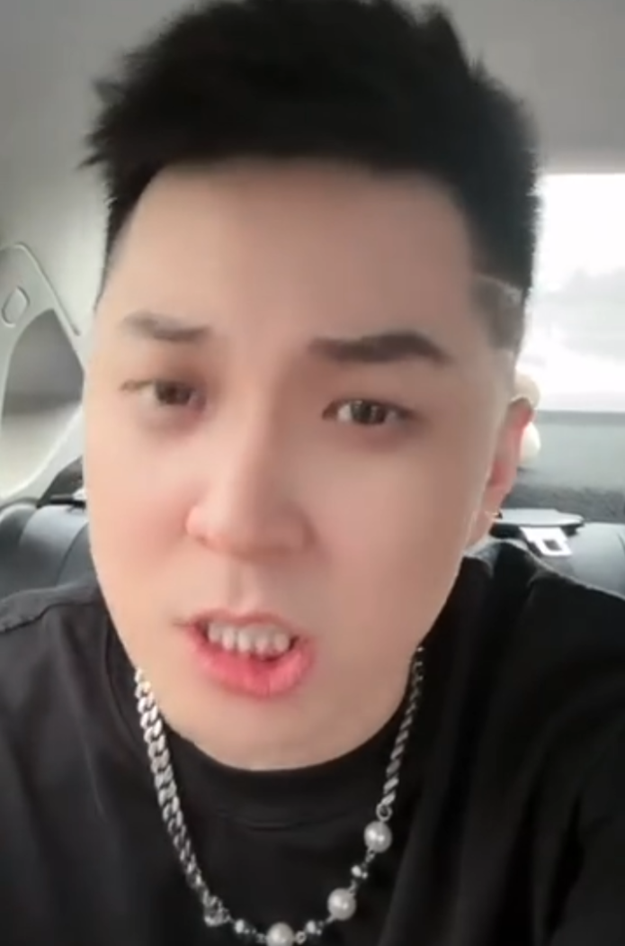 KS天天让方丈签约,目前还没签!朴洛熙不想嫁给男人,和孙凯乐每天联系(图2) KS天天让方丈签约,目前还没签!朴洛熙不想嫁给男人,和孙凯乐每天联系(图2)