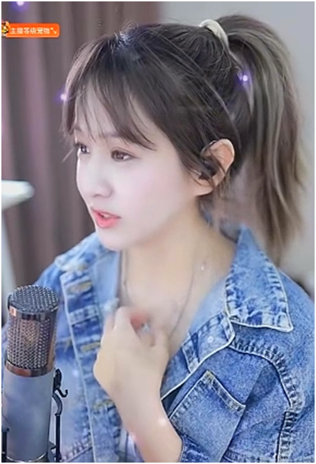 文儿喊话YY开价8000万续约?花百万撕小炸串要30万,感谢傲娇美借钱(图1) 文儿喊话YY开价8000万续约?花百万撕小炸串要30万,感谢傲娇美借钱(图1)