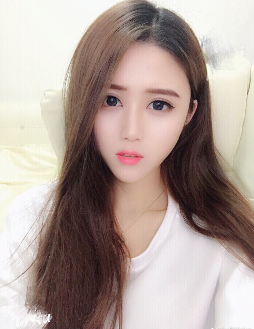 虎牙国服第一女貂蝉喵九清纯写真图集第3张