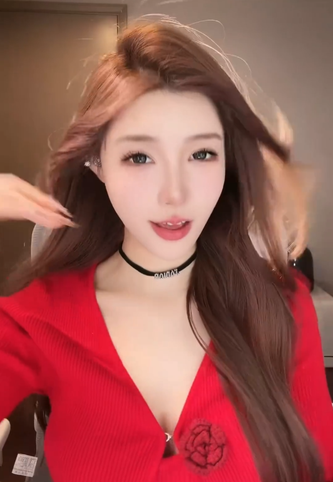 约女主播喝酒要价5K?500一杯能喝100杯,直言女模上班都有3K呢(图4) 约女主播喝酒要价5K?500一杯能喝100杯,直言女模上班都有3K呢(图4)