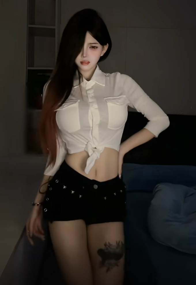 她绿我凭什么?纯爱战士老白丫应声倒地,千里突击女友当街痛哭(图7) 她绿我凭什么?纯爱战士老白丫应声倒地,千里突击女友当街痛哭(图7)