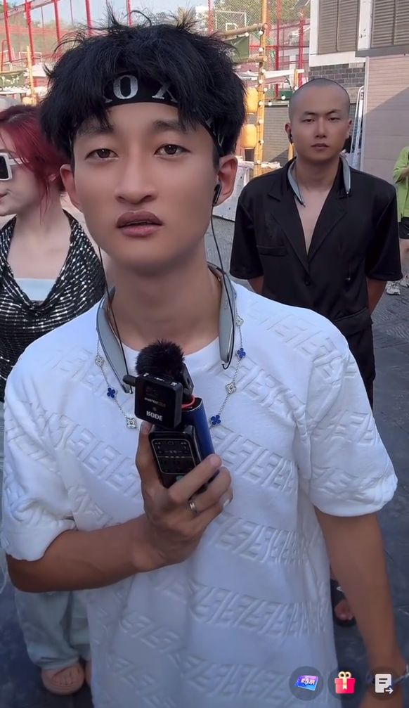 娇妹之前有个没公开的富二代男友?祁天道回应辛巴,别一有事就往我身上整(图4) 娇妹之前有个没公开的富二代男友?祁天道回应辛巴,别一有事就往我身上整(图4)