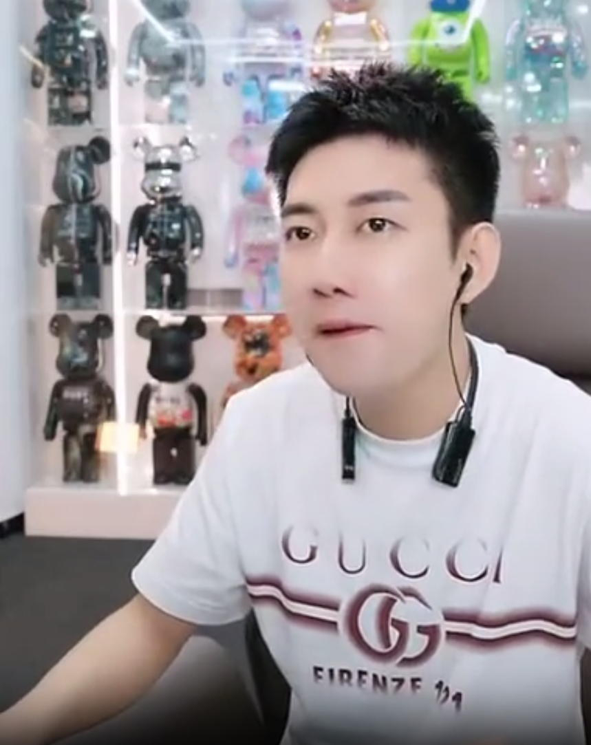 到场网红最全!天津李四活动为争口气,阿哲在抖音拒签八卦主播?(图6) 到场网红最全!天津李四活动为争口气,阿哲在抖音拒签八卦主播?(图6)