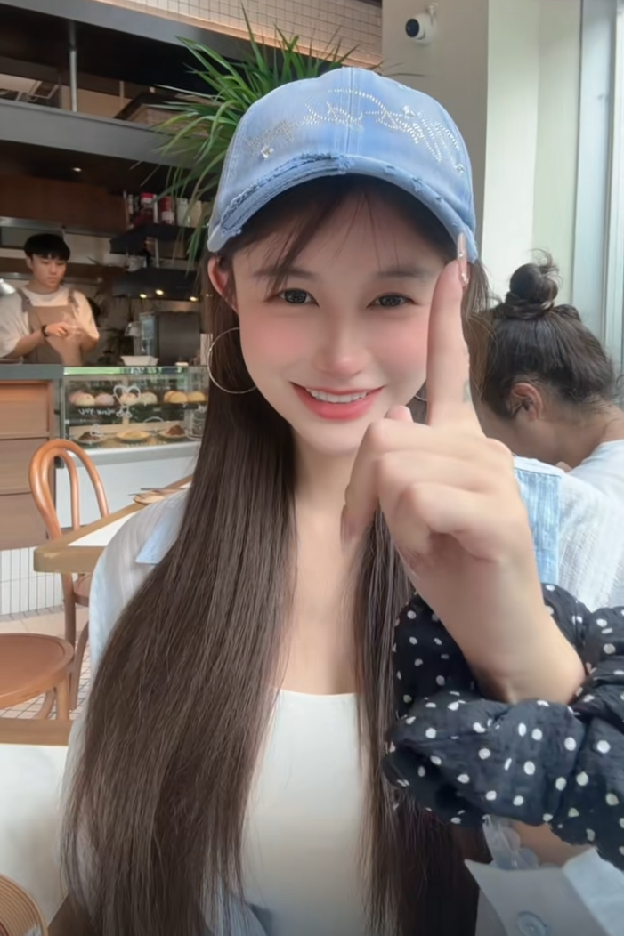兰梦莎近1亿票拿下双TOP,YY夏季头条落幕,天晓超高内部奖励主播(图4) 兰梦莎近1亿票拿下双TOP,YY夏季头条落幕,天晓超高内部奖励主播(图4)