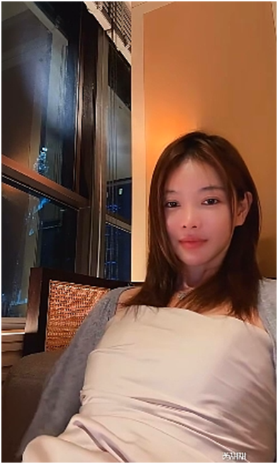 芮甜甜官宣新男友后,自曝即将结婚?直播事业巅峰!兰梦莎暂不结婚(图3) 芮甜甜官宣新男友后,自曝即将结婚?直播事业巅峰!兰梦莎暂不结婚(图3)