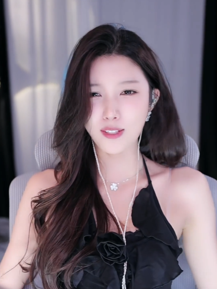 美女主播自曝焦虑抑郁，一个大哥都没吸引到，还有同行“偷”大哥(图4)
