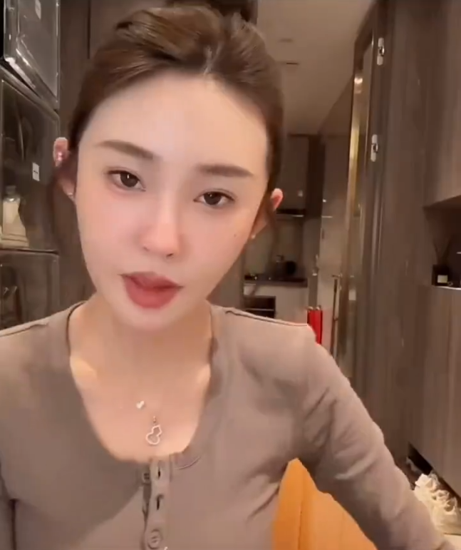 天佑前妻陈静莹直播控诉，分手后一直遭网暴：女性为何总背锅(图4)
