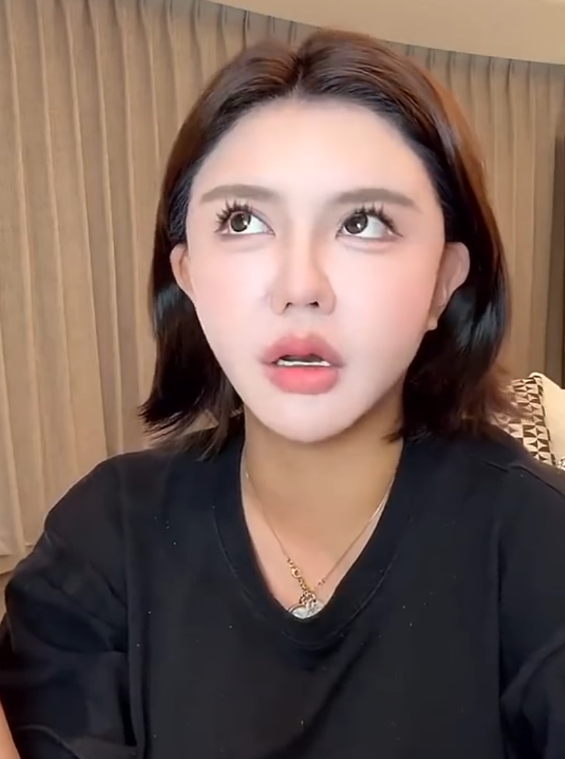 韩安冉感恩婆婆来照顾生孩子,铁头回应祁天道你给我一千万都不去(图1) 韩安冉感恩婆婆来照顾生孩子,铁头回应祁天道你给我一千万都不去(图1)
