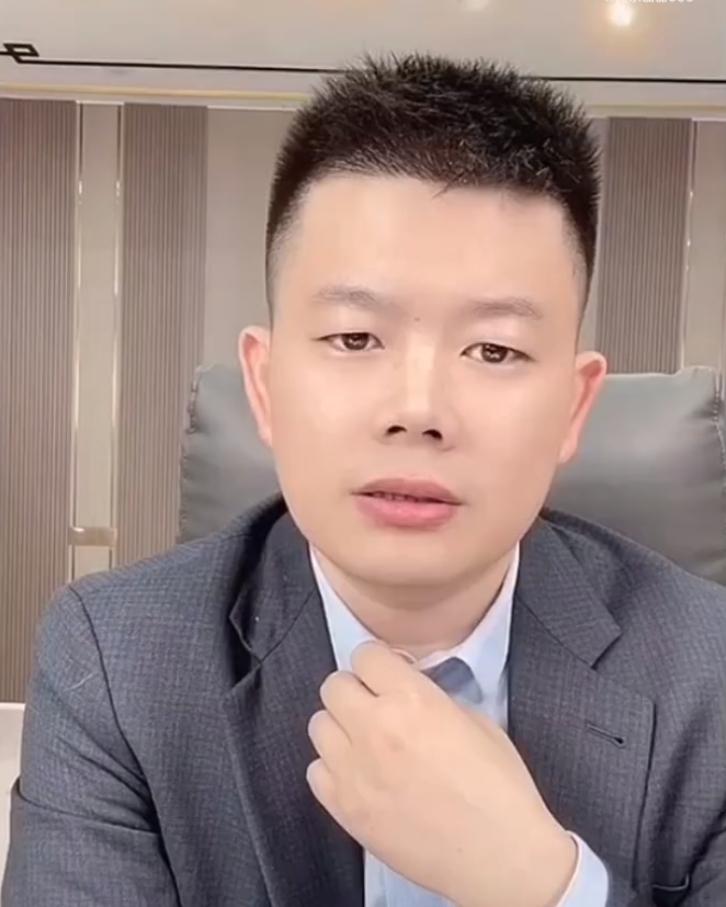 方丈全网交好,粉丝放开对宇文泡偏见,吴召国直言KS一哥二哥都帮过(图4) 方丈全网交好,粉丝放开对宇文泡偏见,吴召国直言KS一哥二哥都帮过(图4)