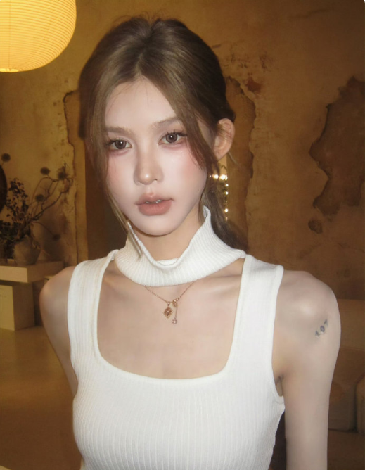 殷世航自嘲老渣男,不在乎傲娇美以前!前老板称沫沫或13年?(图3) 殷世航自嘲老渣男,不在乎傲娇美以前!前老板称沫沫或13年?(图3)
