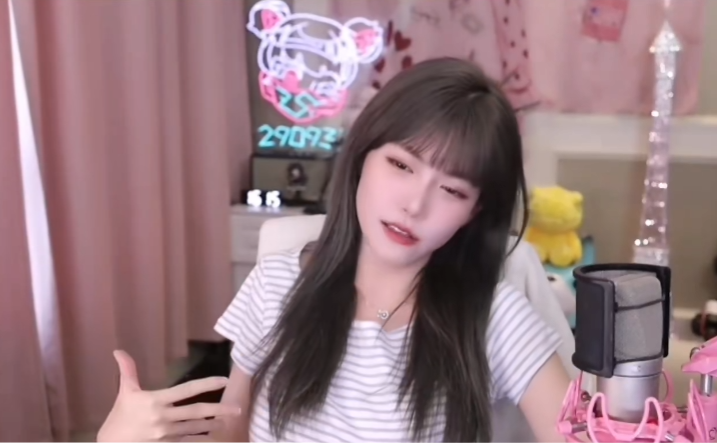 被粉丝嘲讽身材不行,女团出身的周淑怡不服,曾说陪大哥百万起步(图5) 被粉丝嘲讽身材不行,女团出身的周淑怡不服,曾说陪大哥百万起步(图5)