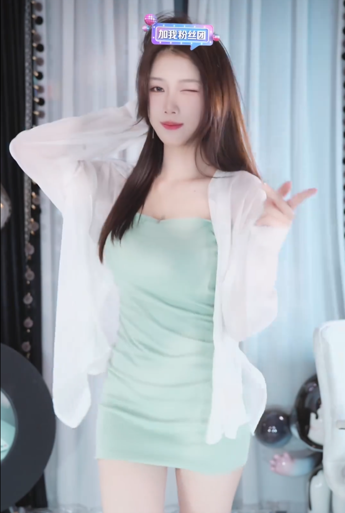 外面的女人那么好吗?萌七吐槽大哥流失,感慨直播不好做了(图4) 外面的女人那么好吗?萌七吐槽大哥流失,感慨直播不好做了(图4)