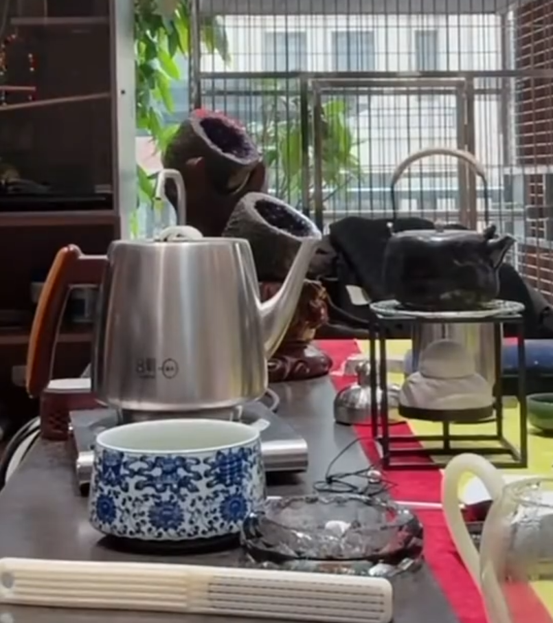 顾茜茜回应被永封,重开小号继续玩?天佑讲述为何给崔阿扎买库里南(图5) 顾茜茜回应被永封,重开小号继续玩?天佑讲述为何给崔阿扎买库里南(图5)