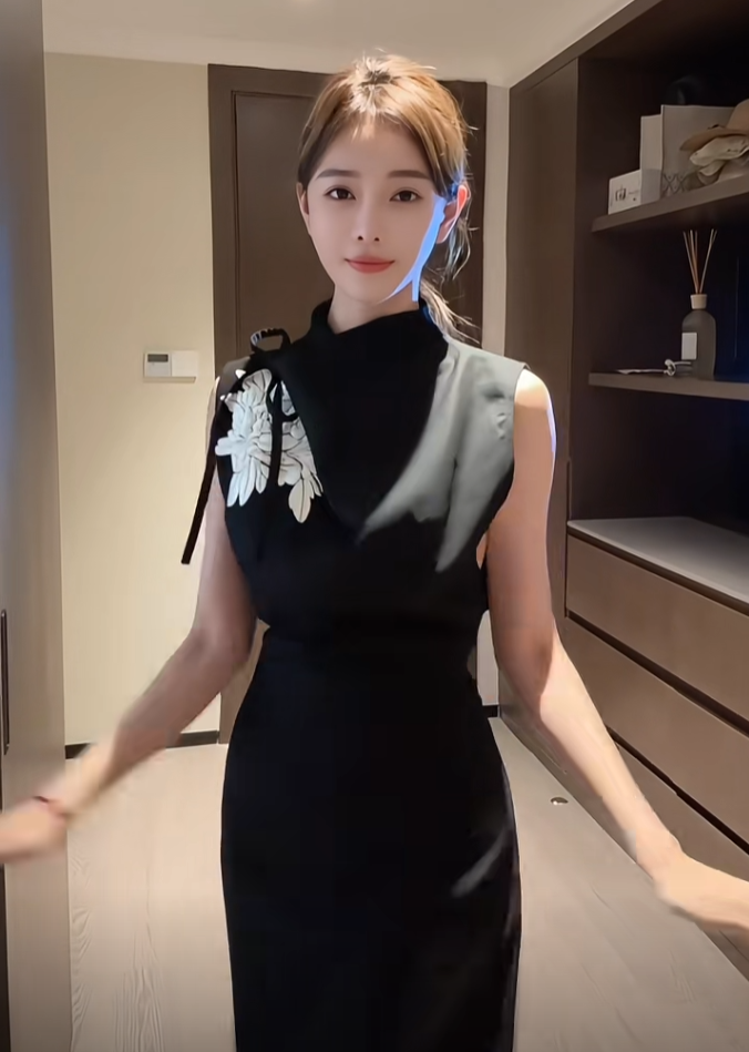 被传在备孕?文儿:生了好几个了,定居柬埔寨,芮甜甜回不来了(图5) 被传在备孕?文儿:生了好几个了,定居柬埔寨,芮甜甜回不来了(图5)