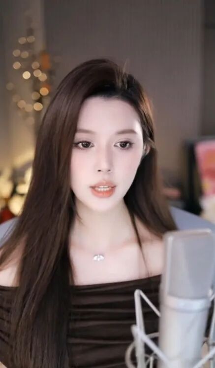 女主播无损解封A类,晓夏感恩YY!在YY养老挺好,小毒液不会跳槽(图5) 女主播无损解封A类,晓夏感恩YY!在YY养老挺好,小毒液不会跳槽(图5)