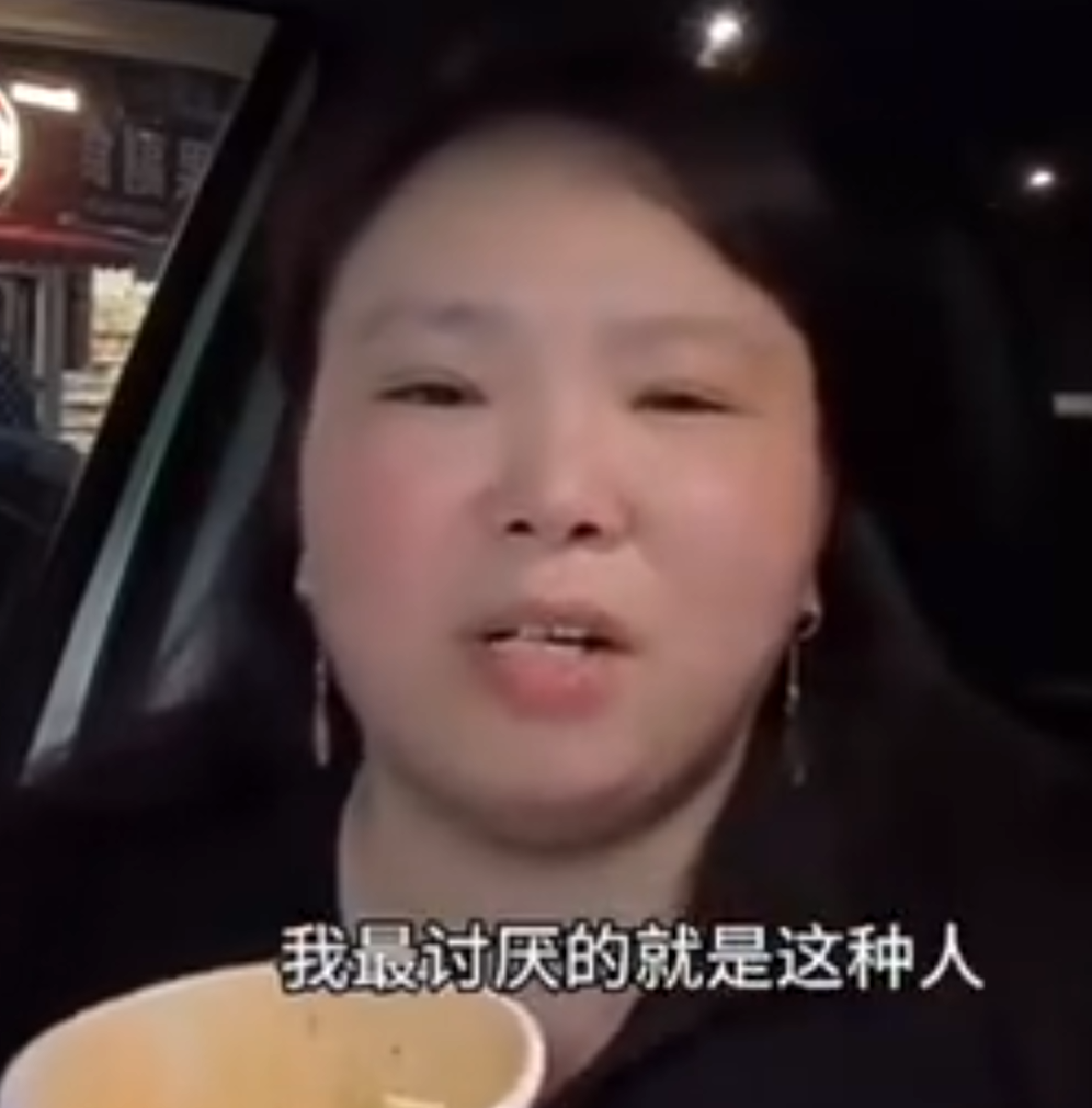 王票票嘲讽李嘉欣,拿孩子当“武器”?婆婆维护韩安冉:为什么要嫌弃儿媳妇过去(图6) 王票票嘲讽李嘉欣,拿孩子当“武器”?婆婆维护韩安冉:为什么要嫌弃儿媳妇过去(图6)