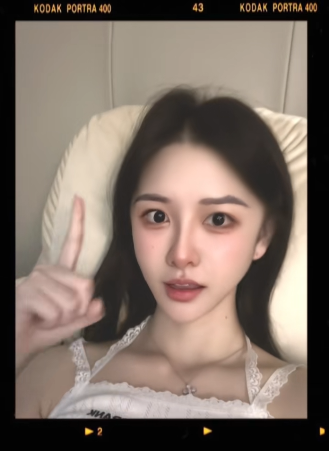 这是真的结婚了?阿冷心情大好更新自拍,颜值大变粉丝“不认识”(图5) 这是真的结婚了?阿冷心情大好更新自拍,颜值大变粉丝“不认识”(图5)