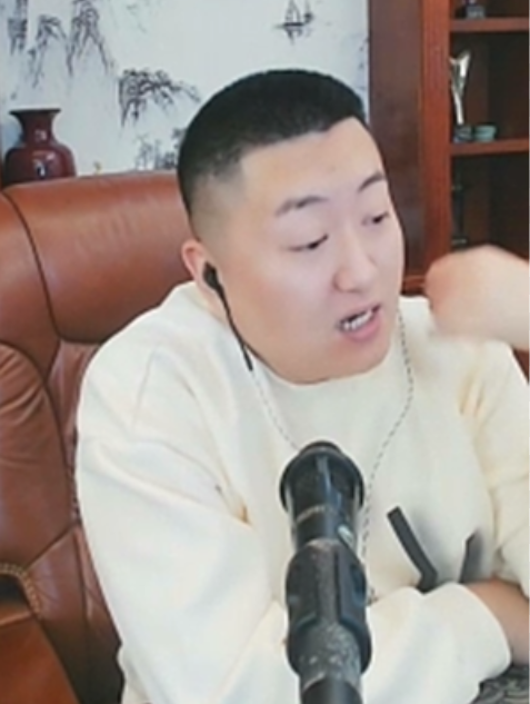 韩安冉讲述怒怼汪静的原因?0哥送小洲媳妇“温暖”50万见面礼?(图6) 韩安冉讲述怒怼汪静的原因?0哥送小洲媳妇“温暖”50万见面礼?(图6)