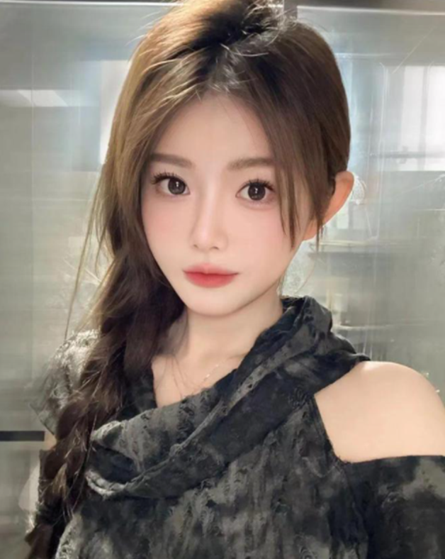 玄律愧对鸽宝,以后会还人情?女神微凉否认“三大平”外号(图4) 玄律愧对鸽宝,以后会还人情?女神微凉否认“三大平”外号(图4)