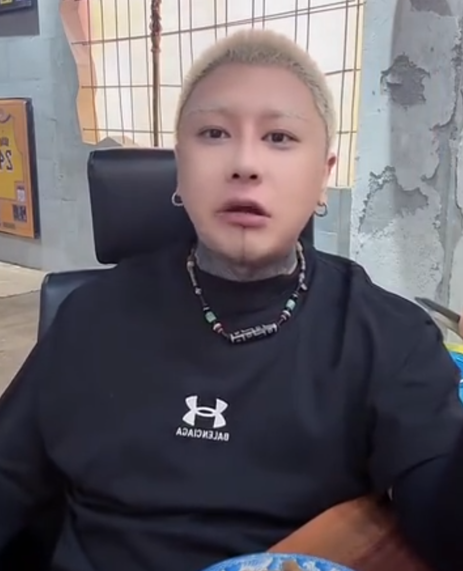 方丈：老葛是我‘专属宠物’，谁碰谁倒霉！女网红自曝瘦到吓人，急求增肥(图2)