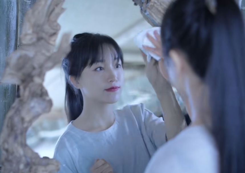 曾“鲸落万物生”,李子柒时隔三年回归,连更2条作品再登顶流(图10) 曾“鲸落万物生”,李子柒时隔三年回归,连更2条作品再登顶流(图10)