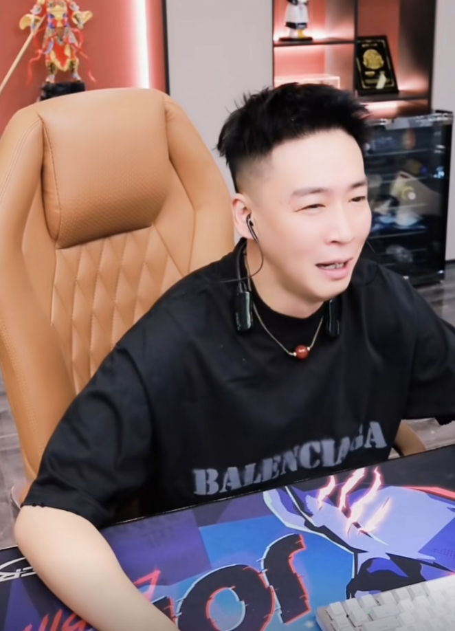 刘一手到期永退YY,带12万粉丝回来只剩几百人,已丧失曾经的自信(图6) 刘一手到期永退YY,带12万粉丝回来只剩几百人,已丧失曾经的自信(图6)