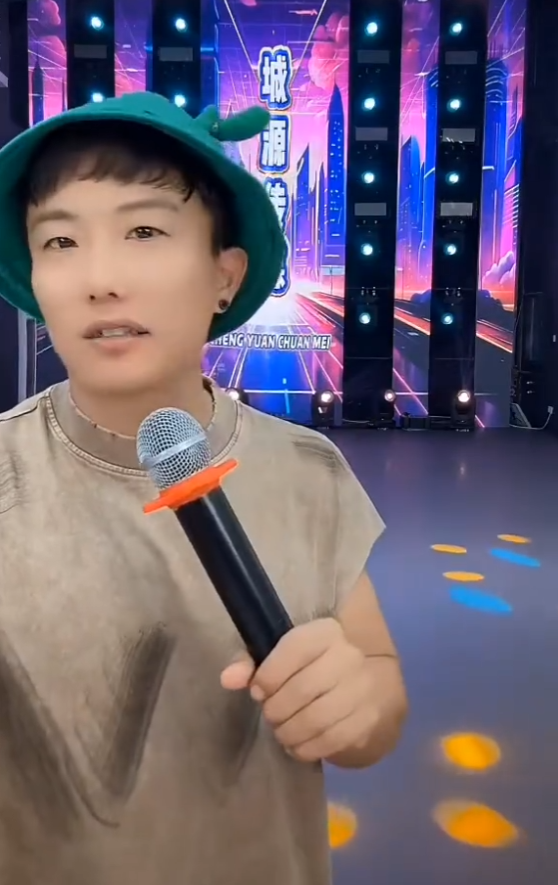 吴迪吐槽开销5000万,招兵买马干“最大公会”!胡闹嘲讽仙家粉丝最没有素质(图3) 吴迪吐槽开销5000万,招兵买马干“最大公会”!胡闹嘲讽仙家粉丝最没有素质(图3)