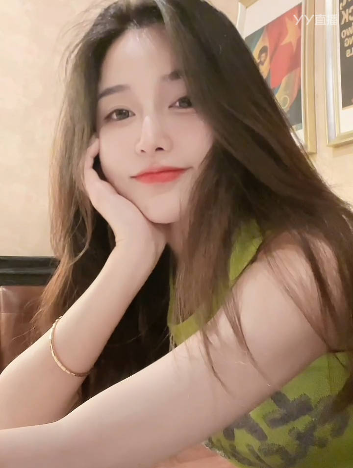 小白龙公开与武一七恋情,阿哲现身周杰伦演唱会大屏幕?(图3) 小白龙公开与武一七恋情,阿哲现身周杰伦演唱会大屏幕?(图3)