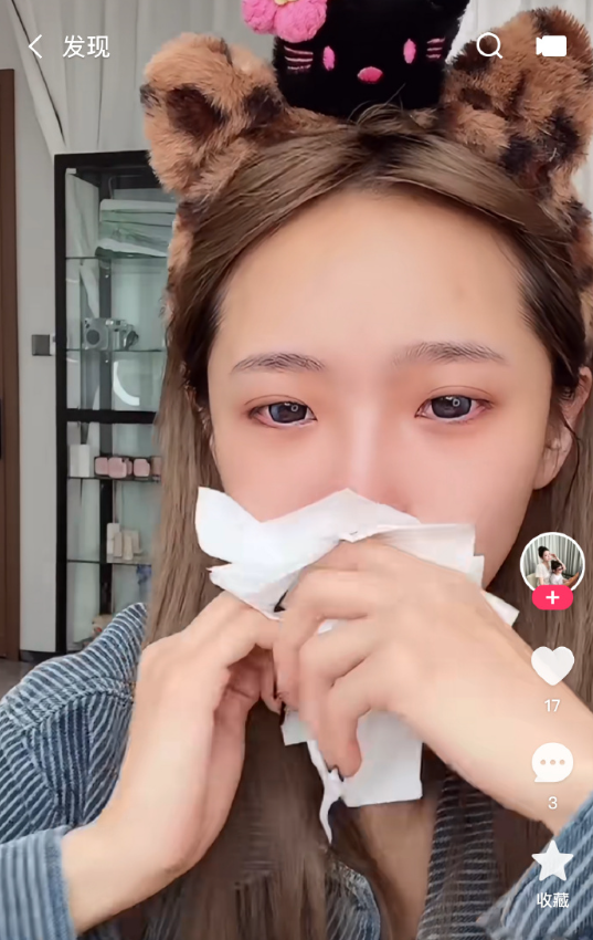 叶珂怒斥改名谣言:发誓从小就叫叶珂!抑郁症越来越严重,娇妹又哭了!(图5) 叶珂怒斥改名谣言:发誓从小就叫叶珂!抑郁症越来越严重,娇妹又哭了!(图5)