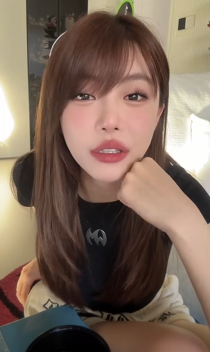 赚的钱全花光！周淑怡直言不婚不育，老了找小男生给他买法拉利(图3)