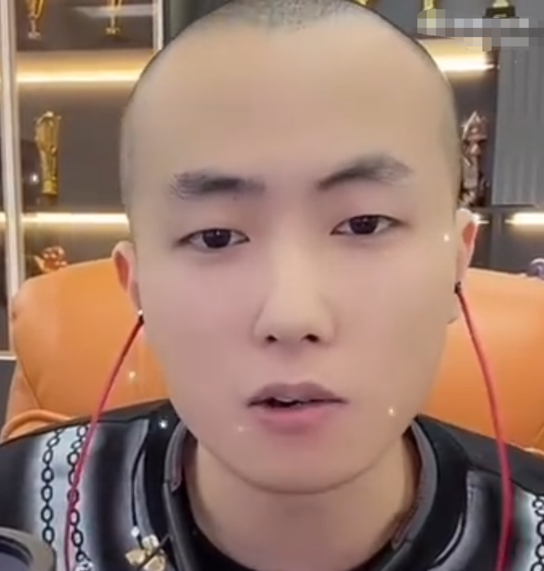 九天分析:崔阿扎天佑为何能修成正果结婚?丁一谈师父祁天道:归来依旧是热度王(图5) 九天分析:崔阿扎天佑为何能修成正果结婚?丁一谈师父祁天道:归来依旧是热度王(图5)