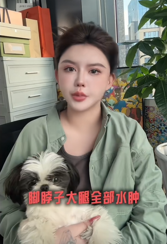 方丈讲述和辛巴的矛盾点“录音”,韩安冉回应怀孕变胖了,不难过是假的(图6) 方丈讲述和辛巴的矛盾点“录音”,韩安冉回应怀孕变胖了,不难过是假的(图6)