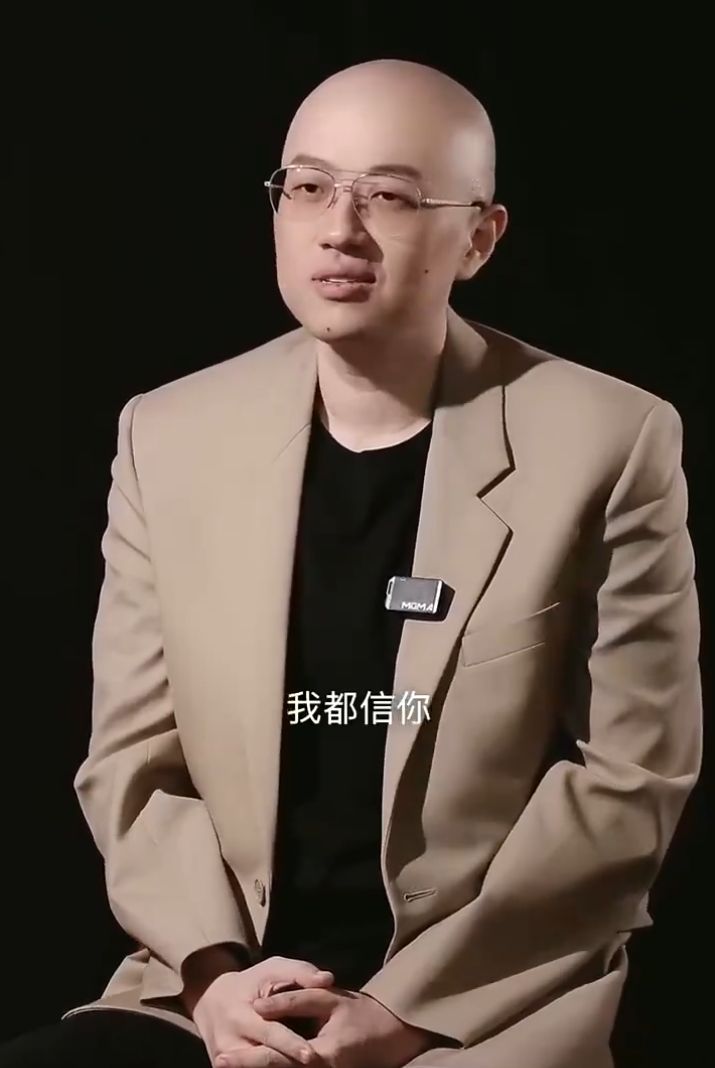 方丈回怼网友:我满嘴脏话却修路捐钱!伽柏力挺刘二狗,为你重启账号!(图4) 方丈回怼网友:我满嘴脏话却修路捐钱!伽柏力挺刘二狗,为你重启账号!(图4)