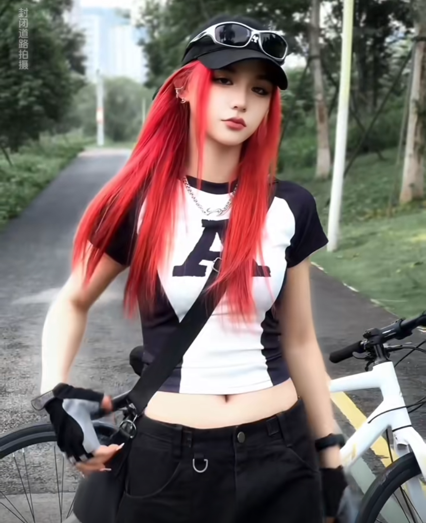 不火了也没热度，千万粉丝女网红“刀小刀”，自曝确诊重度抑郁症(图2)