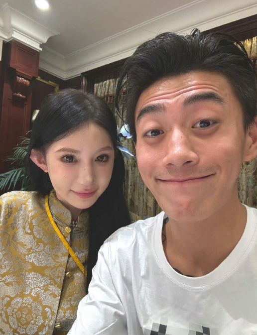 任权吐槽薛小婉需求大，拿枸杞当饭吃，黑暗萝莉大美自称佛系没有野心(图5)