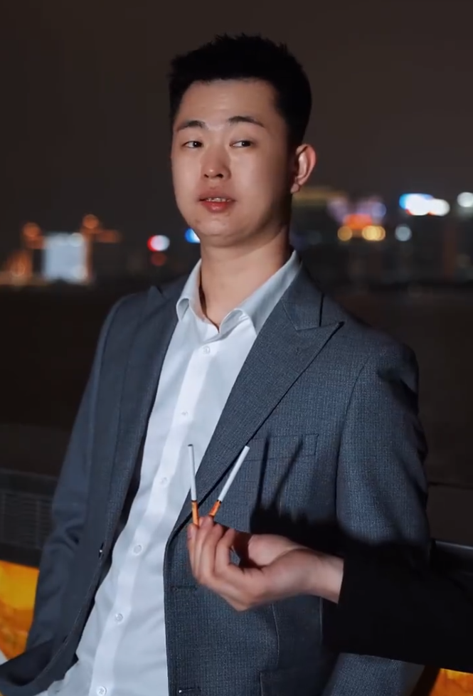 巴扎黑发布开业预告片敬自己,祁天道连线丁一闪现直播间(图2) 巴扎黑发布开业预告片敬自己,祁天道连线丁一闪现直播间(图2)