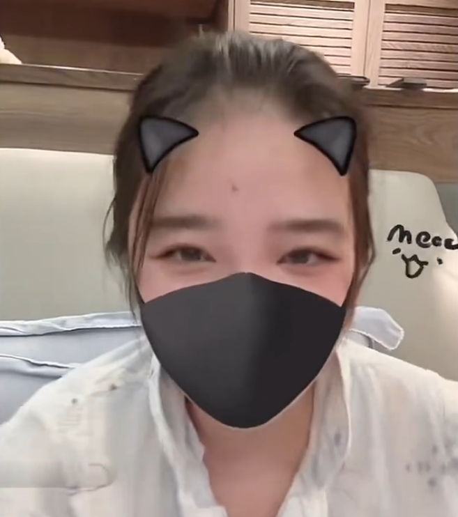 妃凌雪怀孕素颜出镜，粉丝：胖成这样了？岁月不饶人还我“雪哥”(图4)