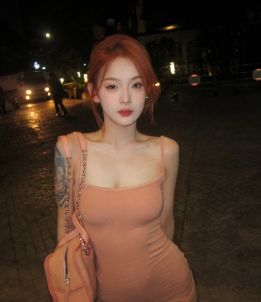 女网红自曝躺赚100万月？方丈与甲亢哥“合体”擦肩而过？(图2)