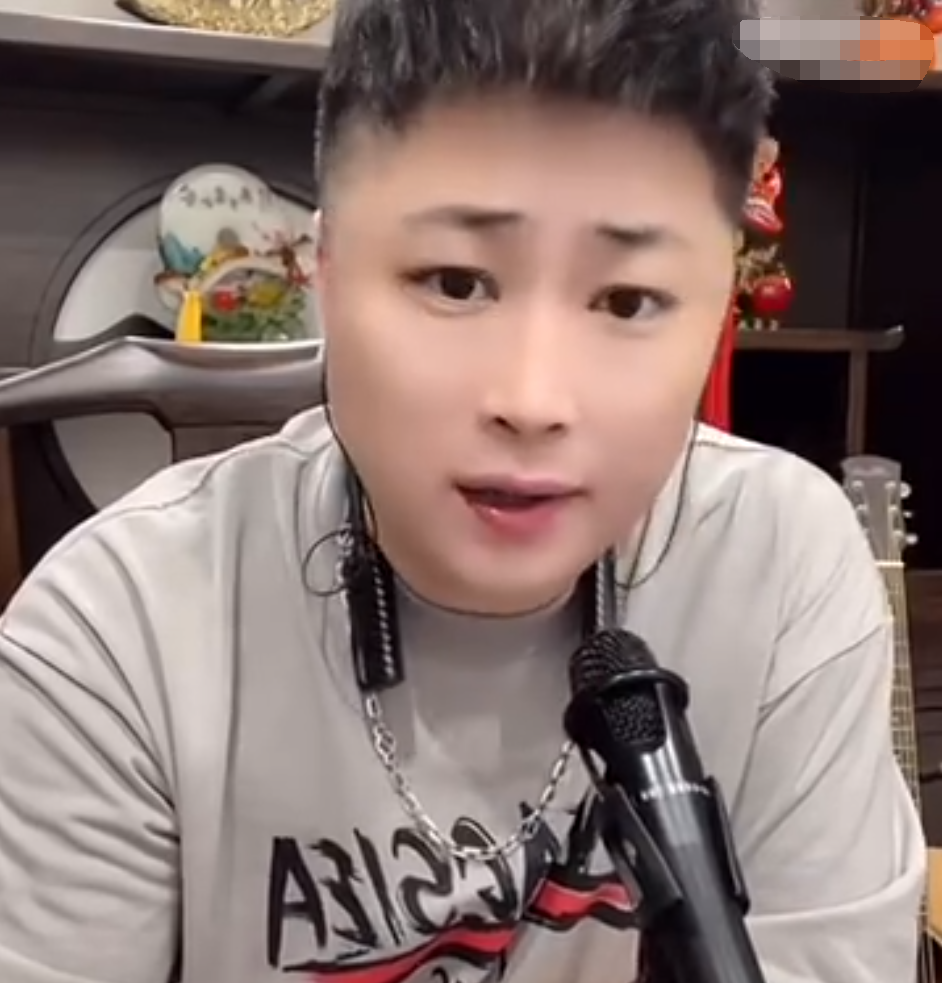 小白龙5点档户外接盘“祁天道流量”?寂寞分析方丈刘二狗事件(图7) 小白龙5点档户外接盘“祁天道流量”?寂寞分析方丈刘二狗事件(图7)