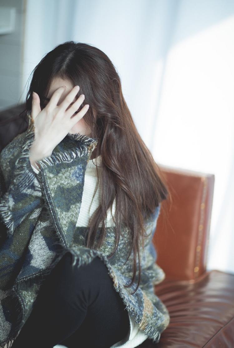 斗鱼人气主播周二珂生活写真照片第12张